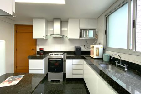 Apartamento à venda com 90m², 3 quartos e 2 vagas Apartamento à venda com 90m², 3 quartos e 2 vagasCozinha