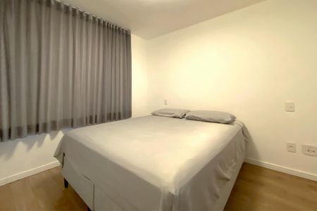 Apartamento à venda com 90m², 3 quartos e 2 vagas Apartamento à venda com 90m², 3 quartos e 2 vagasSuite 1
