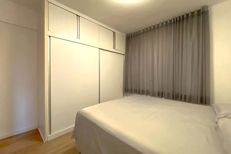 Apartamento à venda com 90m², 3 quartos e 2 vagas Apartamento à venda com 90m², 3 quartos e 2 vagasSuite 1