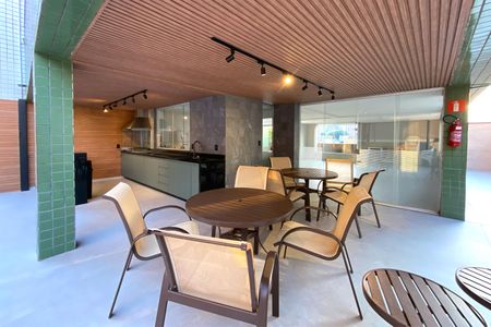 Apartamento à venda com 90m², 3 quartos e 2 vagas Apartamento à venda com 90m², 3 quartos e 2 vagasÁrea comum - Espaço Gourmet