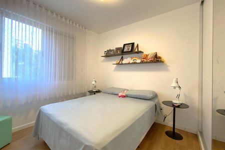 Apartamento à venda com 90m², 3 quartos e 2 vagas Apartamento à venda com 90m², 3 quartos e 2 vagasQuarto 2