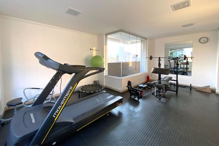 Apartamento à venda com 90m², 3 quartos e 2 vagas Apartamento à venda com 90m², 3 quartos e 2 vagasÁrea comum - Academia