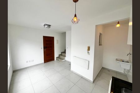 Sala de casa de condomínio à venda com 2 quartos, 43m² em Parada Inglesa, São Paulo