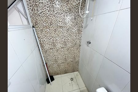 Casa de condomínio à venda com 43m², 2 quartos e 1 vagaBanheiro