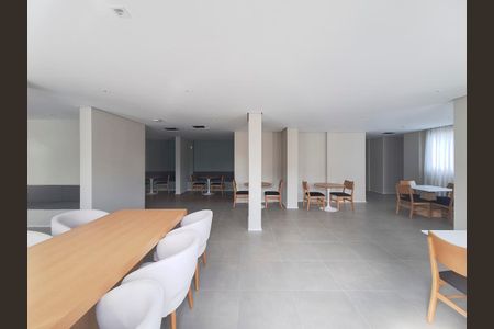 Apartamento à venda com 38m², 2 quartos e sem vagaÁrea comum - Salão de festas