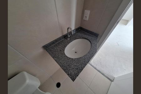 Apartamento à venda com 38m², 2 quartos e sem vagaBanheiro