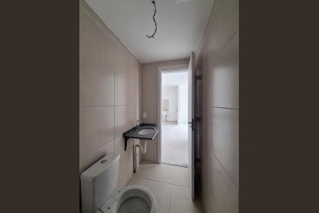 Banheiro de apartamento à venda com 2 quartos, 38m² em Vila Hebe, São Paulo