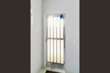 Apartamento para alugar com 65m², 2 quartos e 1 vagaLockbox