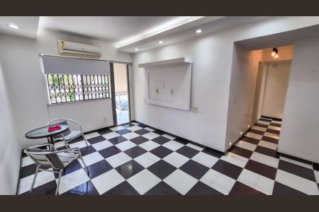 Sala de apartamento para alugar com 2 quartos, 93m² em Vila da Penha, Rio de Janeiro