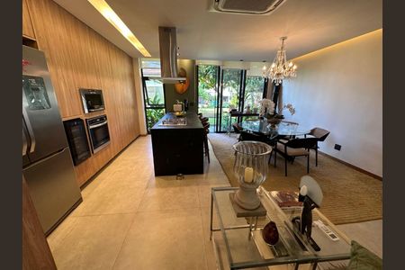 Casa à venda com 3 quartos, 210m² em Barra da Tijuca, Rio de Janeiro