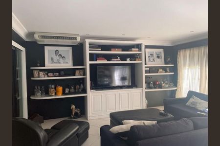 Casa à venda com 6 quartos, 1100m² em Barra da Tijuca, Rio de Janeiro