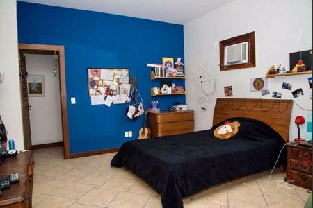 Casa à venda com 4 quartos, 250m² em Itanhangá, Rio de Janeiro