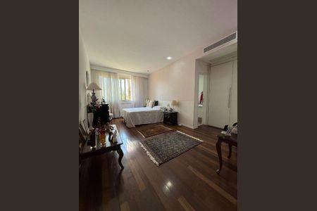 Apartamento à venda com 4 quartos, 333m² em Barra da Tijuca, Rio de Janeiro