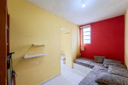 Sala de apartamento para alugar com 1 quarto, 46m² em Nova Mirim, Praia Grande