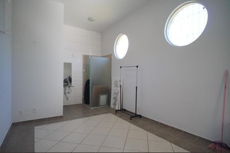 Casa à venda com 182m², 3 quartos e 2 vagasSuíte 2