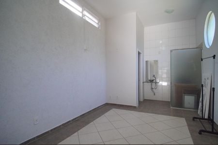 Casa à venda com 182m², 3 quartos e 2 vagasSuíte 2