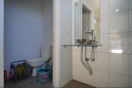 Casa à venda com 182m², 3 quartos e 2 vagasBanheiro da Suíte 2