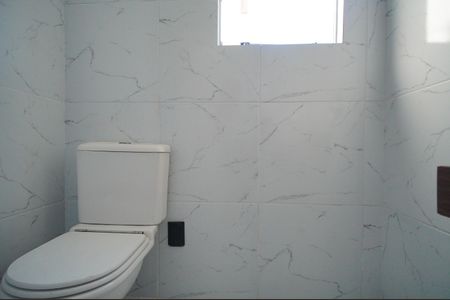 Casa à venda com 182m², 3 quartos e 2 vagasBanheiro