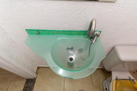 Casa à venda com 86m², 3 quartos e 2 vagasLavabo