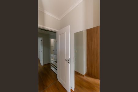 Casa à venda com 86m², 3 quartos e 2 vagasSuíte