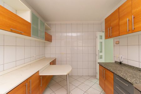 Casa à venda com 86m², 3 quartos e 2 vagasCozinha