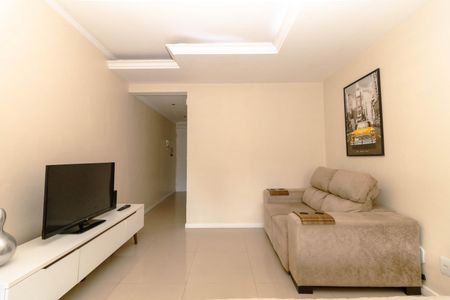 Sala / Quarto  de kitnet/studio para alugar com 1 quarto, 38m² em Cidade Baixa, Porto Alegre