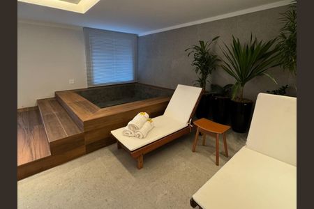 Apartamento para alugar com 2 quartos, 67m² em Canto do Forte, Praia Grande