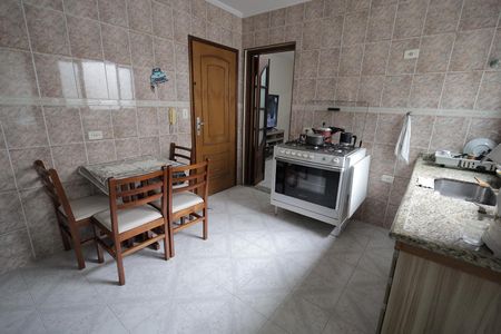 Cozinha de apartamento à venda com 2 quartos, 62m² em Vila Homero Thon, Santo André