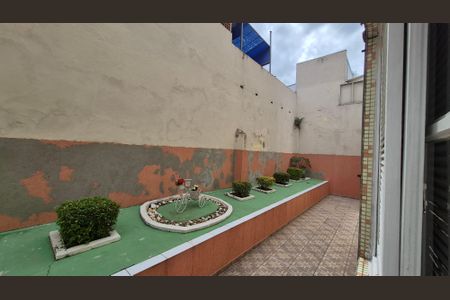 Apartamento à venda com 102m², 2 quartos e 1 vaga Apartamento à venda com 102m², 2 quartos e 1 vagaVista