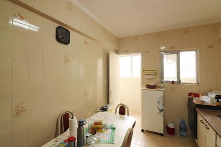 Apartamento à venda com 62m², 2 quartos e 1 vagaCozinha 