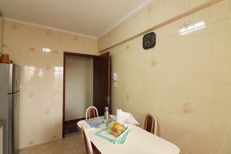 Apartamento à venda com 62m², 2 quartos e 1 vagaCozinha 