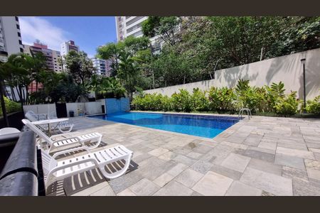 Apartamento para alugar com 125m², 3 quartos e 2 vagasÁrea comum - Piscina