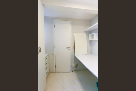 Apartamento para alugar com 125m², 3 quartos e 2 vagasQuarto de Serviço