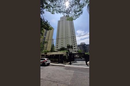 Apartamento para alugar com 125m², 3 quartos e 2 vagasFachada