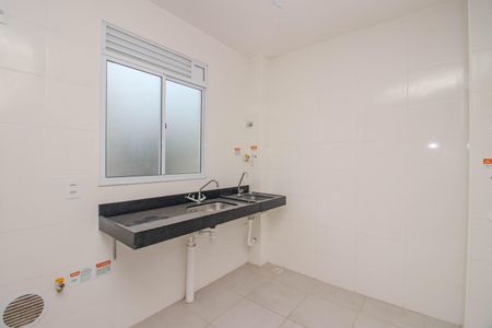 Apartamento à venda com 41m², 2 quartos e 1 vaga Apartamento à venda com 41m², 2 quartos e 1 vagaCozinha e Área de Serviço