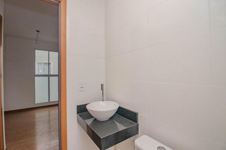 Apartamento à venda com 41m², 2 quartos e 1 vaga Apartamento à venda com 41m², 2 quartos e 1 vagaBanheiro