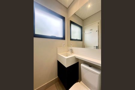 Casa de condomínio à venda com 173m², 3 quartos e 2 vagas Casa de condomínio à venda com 173m², 3 quartos e 2 vagasBanheiro da Suíte 2