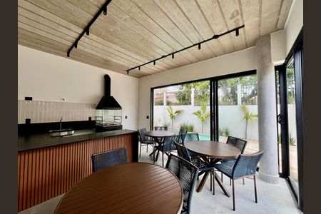 Casa de condomínio à venda com 173m², 3 quartos e 2 vagas Casa de condomínio à venda com 173m², 3 quartos e 2 vagasÁrea comum - Churrasqueira