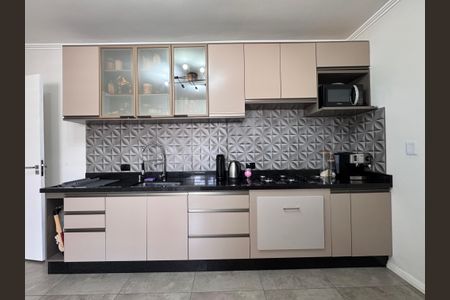 Apartamento à venda com 96m², 3 quartos e 3 vagas Apartamento à venda com 96m², 3 quartos e 3 vagasCozinha