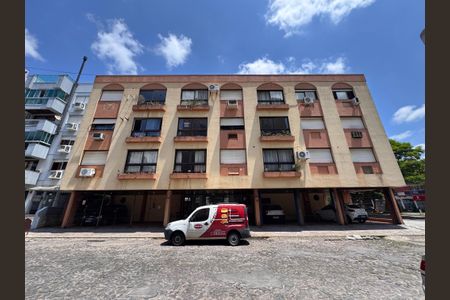 Apartamento à venda com 96m², 3 quartos e 3 vagas Apartamento à venda com 96m², 3 quartos e 3 vagasFachada