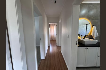 Apartamento à venda com 96m², 3 quartos e 3 vagas Apartamento à venda com 96m², 3 quartos e 3 vagasCorredor
