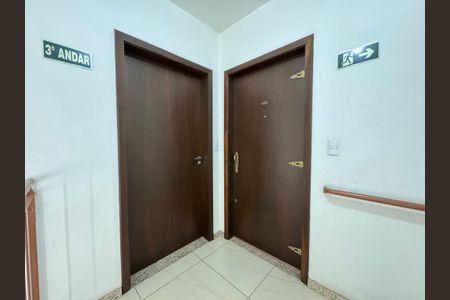 Apartamento à venda com 96m², 3 quartos e 3 vagas Apartamento à venda com 96m², 3 quartos e 3 vagasÁrea comum