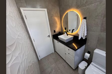 Apartamento à venda com 96m², 3 quartos e 3 vagas Apartamento à venda com 96m², 3 quartos e 3 vagasBanheiro