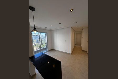 Sala de apartamento para alugar com 2 quartos, 45m² em Jardim Pioneira, Cotia