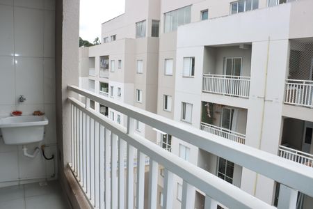 Varanda Sala de apartamento para alugar com 2 quartos, 45m² em Jardim Pioneira, Cotia
