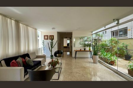 Apartamento à venda com 64m², 2 quartos e 1 vaga Apartamento à venda com 64m², 2 quartos e 1 vagaHall de entrada