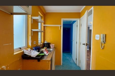 Apartamento à venda com 64m², 2 quartos e 1 vaga Apartamento à venda com 64m², 2 quartos e 1 vagaCozinha