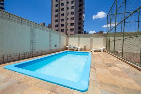 Apartamento à venda com 145m², 4 quartos e 3 vagas Apartamento à venda com 145m², 4 quartos e 3 vagasPISCINA