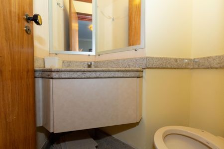 Apartamento à venda com 145m², 4 quartos e 3 vagas Apartamento à venda com 145m², 4 quartos e 3 vagasBANHEIRO2