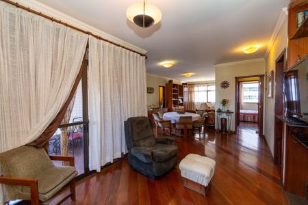 Apartamento à venda com 145m², 4 quartos e 3 vagas Apartamento à venda com 145m², 4 quartos e 3 vagasSALA